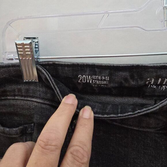 a.n.a Ana Denim Capri High Rise Straight Leg Jeans Distressed Destroyed 20W Plus - Picture 9 of 11